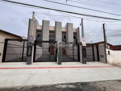 Sobrado com 2 Quartos à venda, 64m² no Adhemar Garcia, Joinville