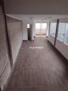 Casa com 3 Quartos para alugar, 140m² no Gonzaga, Santos