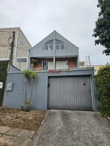Sobrado com 3 Quartos à venda, 186m² no Capão da Imbuia, Curitiba