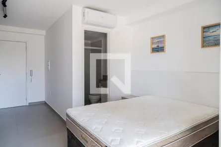 Kitnet com 1 Quarto à venda, 26m² no Santo Amaro, São Paulo