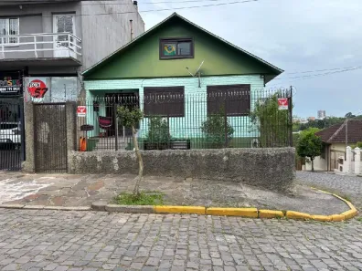 Casa com 3 Quartos à venda, 270m² no Nossa Senhora de Lourdes, Caxias do Sul