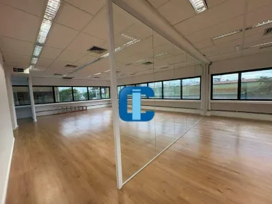 Sala Comercial para alugar, 175m² no Água Branca, São Paulo