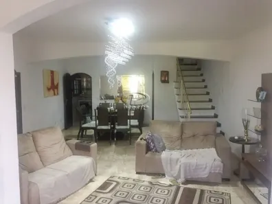 Sobrado com 3 Quartos à venda, 215m² no Jardim Avelino, São Paulo