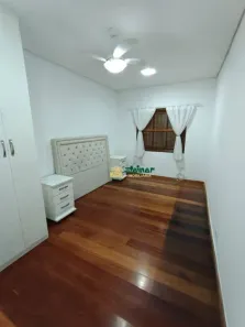 Casa com 3 Quartos para venda ou aluguel, 250m² no Vila Milton, Guarulhos