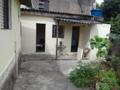 Casa com 2 Quartos à venda, 160m² no Jardim Laguna, Contagem