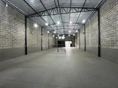 Sala Comercial para alugar, 287m² no Parque São Judas Tadeu, Presidente Prudente
