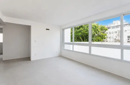 Apartamento com 2 Quartos à venda, 83m² no Passo da Areia, Porto Alegre
