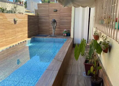 Casa com 4 Quartos à venda, 165m² no Barro Vermelho, São Gonçalo