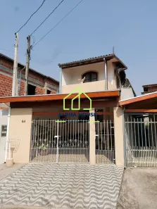 Sobrado com 4 Quartos à venda, 200m² no Triângulo, Pindamonhangaba