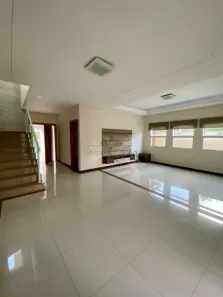 Casa de Condomínio com 3 Quartos à venda, 250m² no Jardim Califórnia, Jacareí