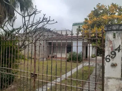 Imóvel Comercial com 4 Quartos à venda, 300m² no Parque Hotel, Araruama