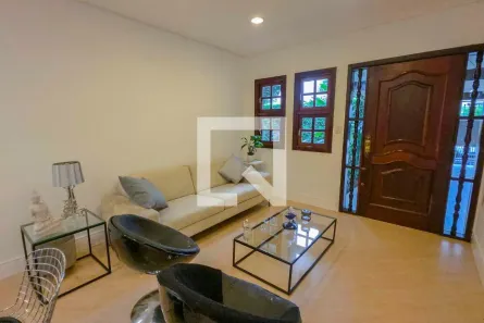 Casa com 4 Quartos à venda, 150m² no Vila Osasco, Osasco