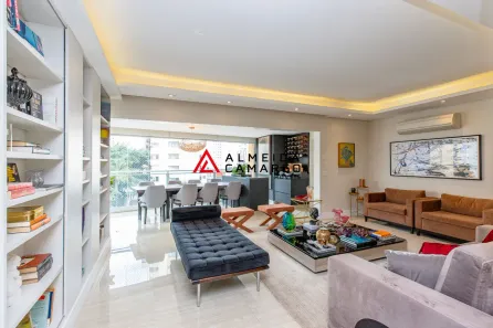 Apartamento com 3 Quartos à venda, 187m² no Moema, São Paulo