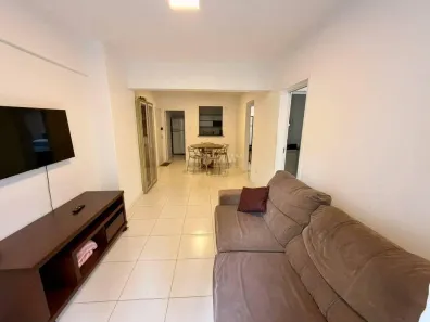 Apartamento com 2 Quartos para alugar, 70m² no Centro, Balneário Camboriú