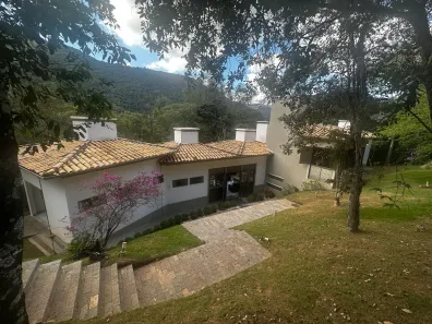 Casa de Condomínio com 4 Quartos à venda, 350m² no , Rio Acima