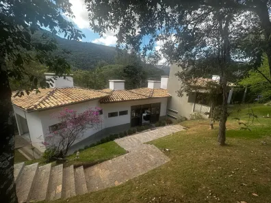 Casa de Condomínio com 4 Quartos para alugar, 350m² no , Rio Acima