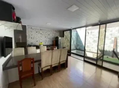 Casa com 2 Quartos à venda, 230m² no Riacho Fundo II, Brasília