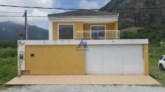 Casa de Condomínio com 3 Quartos à venda, 190m² no Vargem Pequena, Rio de Janeiro