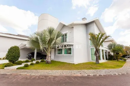 Casa de Condomínio com 3 Quartos para alugar, 448m² no Uberaba, Curitiba
