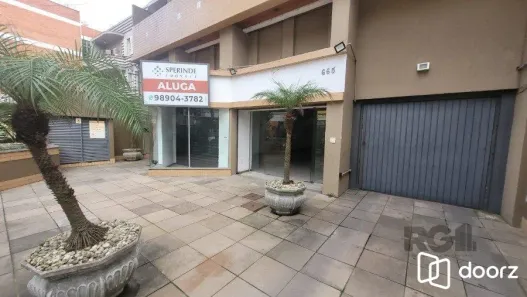 Ponto Comercial com 3 Quartos à venda, 150m² no Moinhos de Vento, Porto Alegre