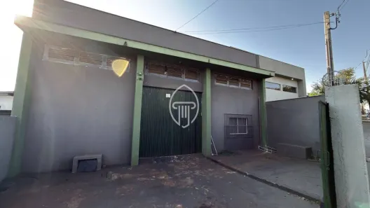 Galpão/Depósito/Armazém para alugar, 400m² no Parque Industrial, Ibiporã