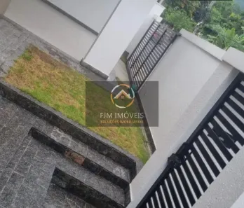 Casa com 3 Quartos à venda, 110m² no Engenho do Mato, Niterói