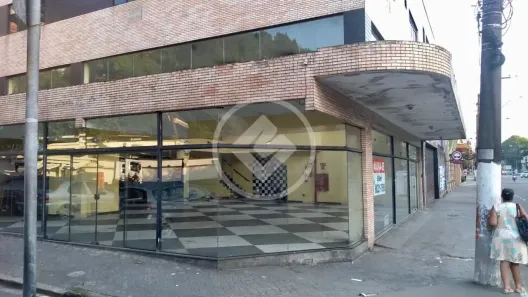 Ponto Comercial para alugar, 550m² no Centro, Santos
