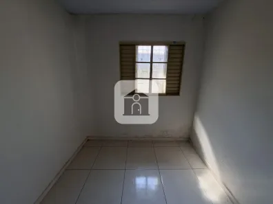 Ponto Comercial para alugar, 80m² no Luizote de Freitas, Uberlândia