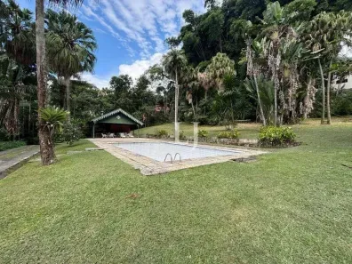 Casa com 4 Quartos à venda, 450m² no Retiro, Petrópolis