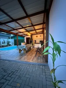 Casa com 3 Quartos à venda, 236m² no Fátima, Joinville