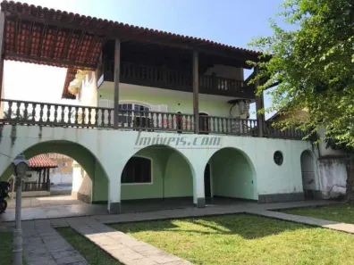 Casa de Condomínio com 4 Quartos à venda, 800m² no Taquara, Rio de Janeiro