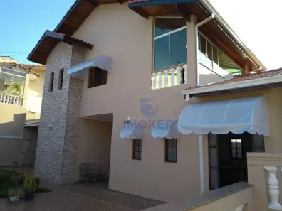 Sobrado com 3 Quartos à venda, 310m² no Vila Júlia, Poá