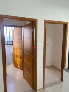 Prédio Comercial para alugar, 305m² no Vila Embaré, Valinhos
