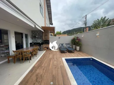 Casa de Condomínio com 3 Quartos para alugar, 145m² no Bairro de Juquehy, São Sebastião