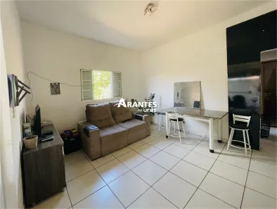 Casa com 3 Quartos à venda, 124m² no Jardim Europa, Uberlândia