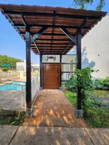 Casa com 3 Quartos à venda, 327m² no Estância Cabral, Cambé