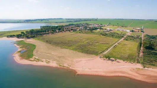 Lote/Terreno à venda, 713m² no , Sales