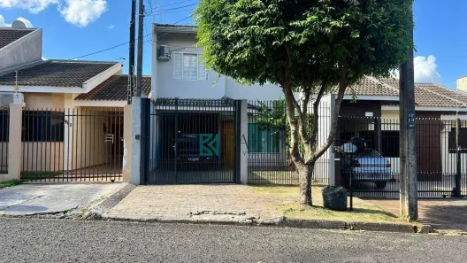 Sobrado com 3 Quartos à venda, 120m² no Jardim Monte Rei, Maringá