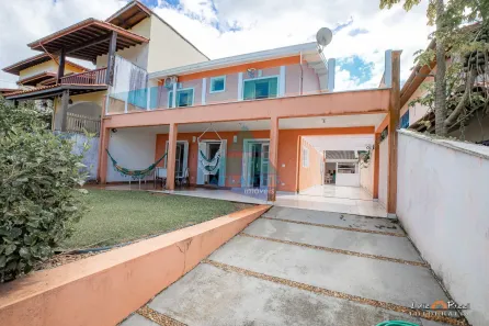 Casa com 6 Quartos à venda, 375m² no Lagoinha, Ubatuba