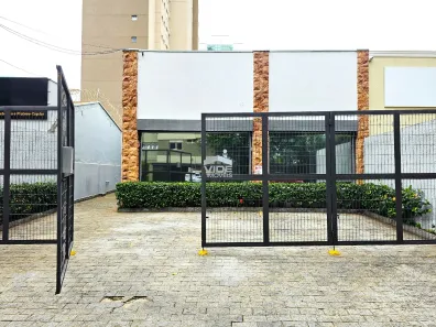 Imóvel Comercial para alugar, 138m² no Cambuí, Campinas