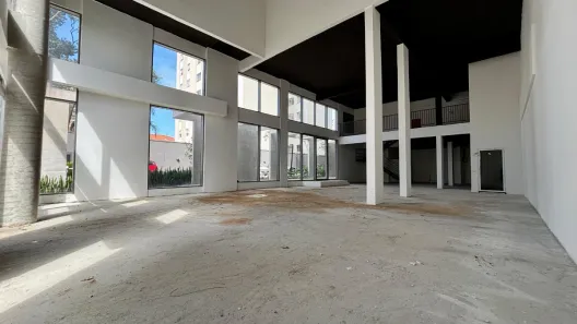 Sala Comercial para alugar, 389m² no Santo Amaro, São Paulo
