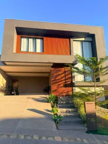 Sobrado com 4 Quartos à venda, 250m² no Jardins Bolonha, Senador Canedo