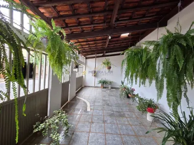 Casa com 3 Quartos à venda, 164m² no São Judas, Araguari