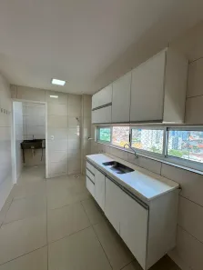 Apartamento com 3 Quartos para alugar, 120m² no Universitário, Caruaru