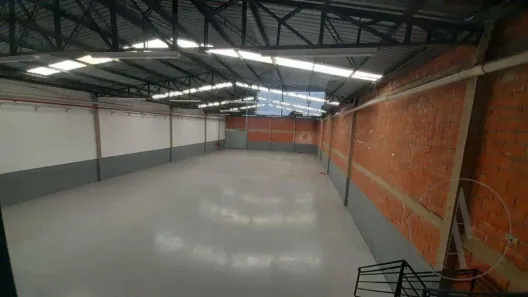 Galpão/Depósito/Armazém para alugar, 1000m² no Jardim Ibiti do Paço, Sorocaba