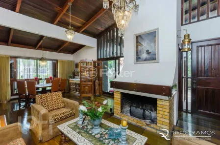 Casa com 4 Quartos à venda, 200m² no Partenon, Porto Alegre