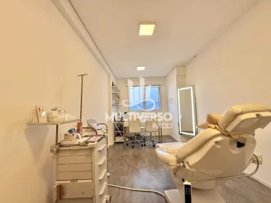 Sala Comercial à venda, 42m² no Vila Mathias, Santos