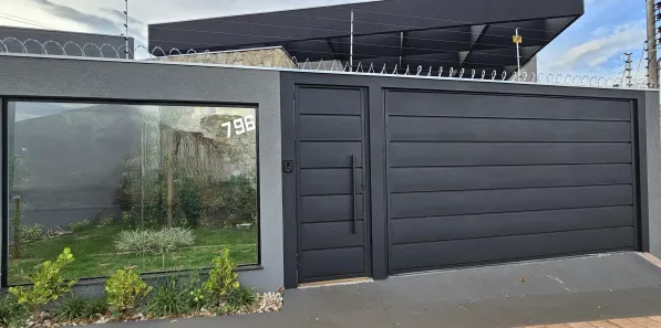 Casa com 3 Quartos à venda, 180m² no Vila Planalto, Campo Grande