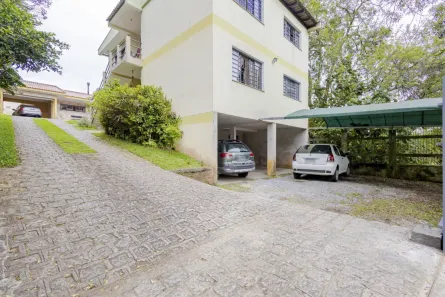 Casa de Condomínio com 8 Quartos à venda, 240m² no São Lourenço, Curitiba