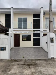 Sobrado com 2 Quartos à venda, 80m² no Itaum, Joinville